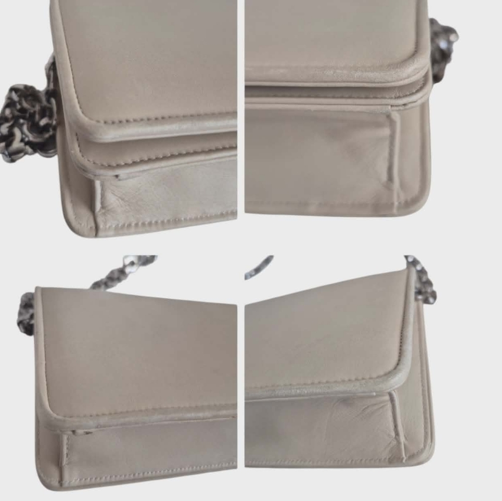 Salvatore Ferragamo Cream Leather Shoulder Bag - Picture 9 of 16
